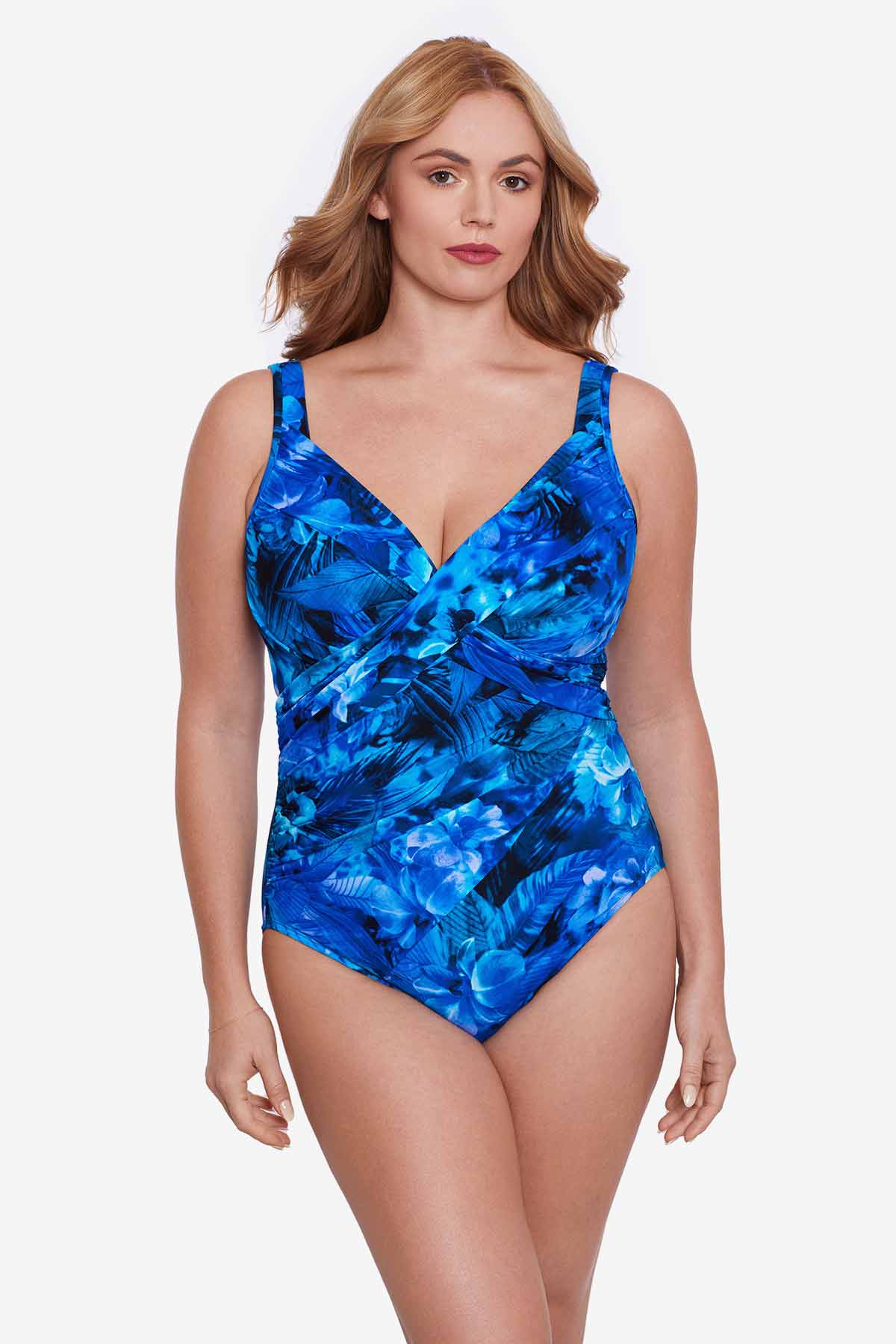 7 Reasons Why You Should Try a Tankini This Swim Season – Miraclesuit