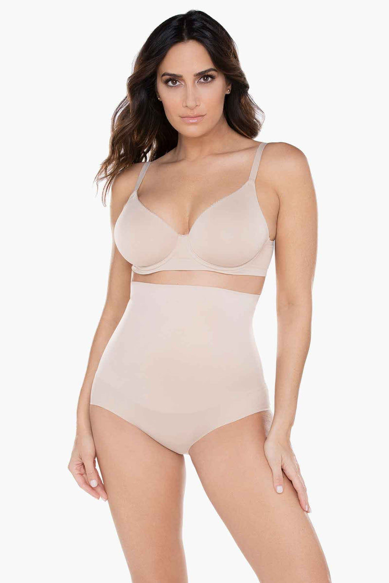 NZSALE  Miraclesuit Shapewear Comfy Curves Wireless Padded Cup