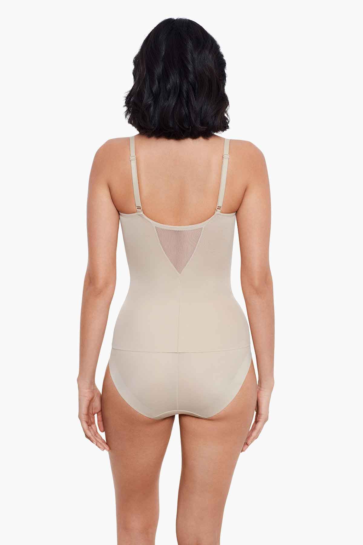 Miraclesuit, Intimates & Sleepwear, Womens Nwt Beige Nude Miraclesuit  Body Shaper Size 38d Style 2665 Underwire New